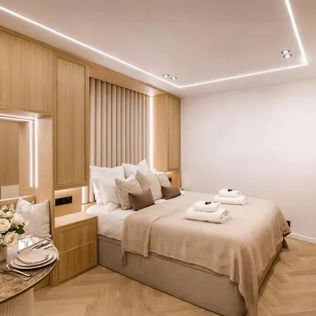 Appartamento G Glamorous, Quiet In Le Marais *